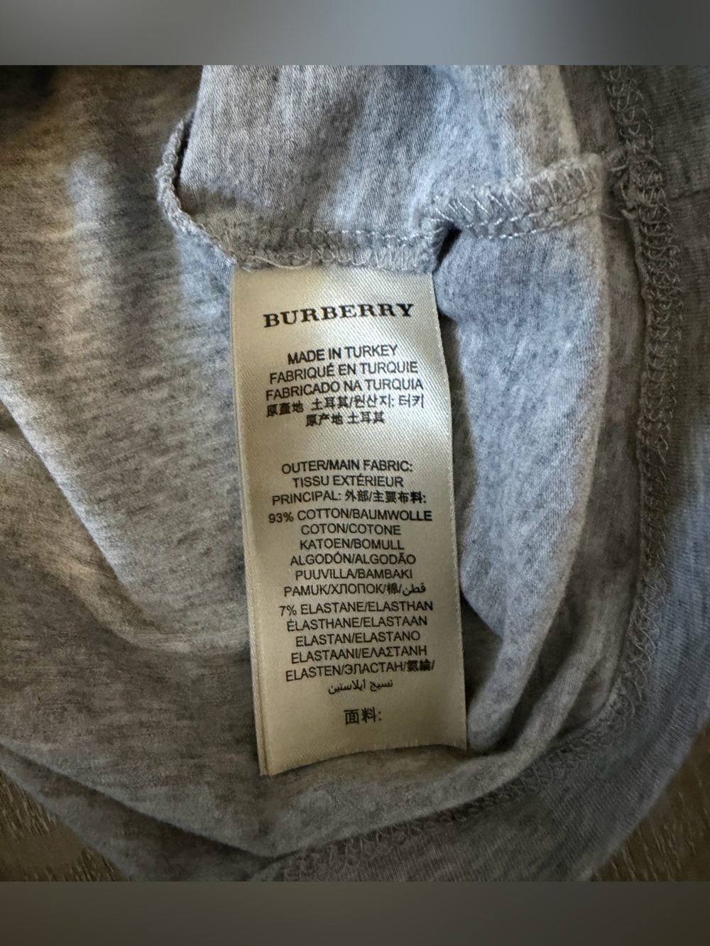 Burberry Gray Scoop Neck Tee with Signature Check Cuffs Sz M - Picture 6 of 8